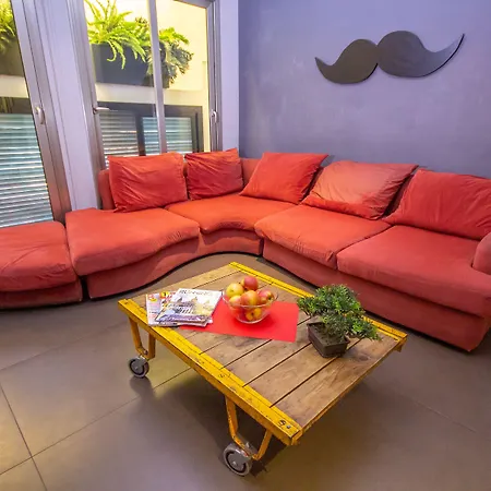 Don Moustache Boutique Hostel Barcelona