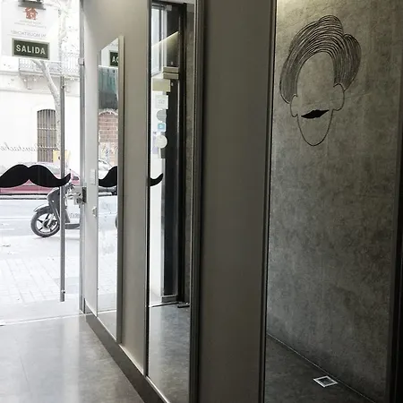 小胡子礼物精品旅舍 旅馆 *