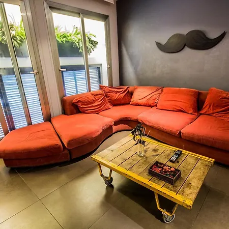 Don Moustache Boutique *