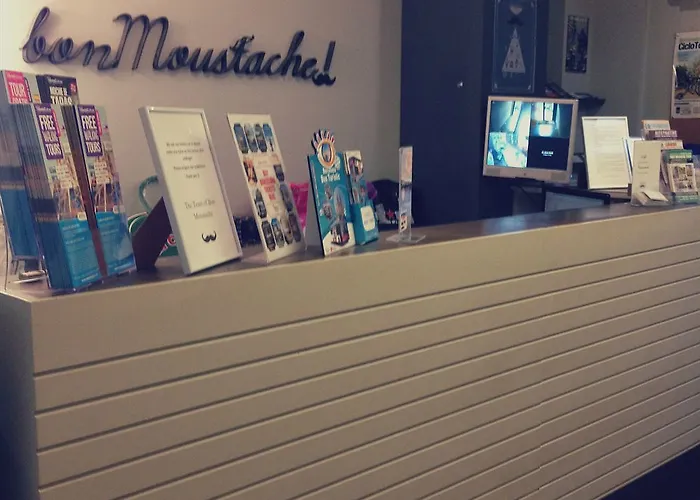Don Moustache Boutique אכסניה